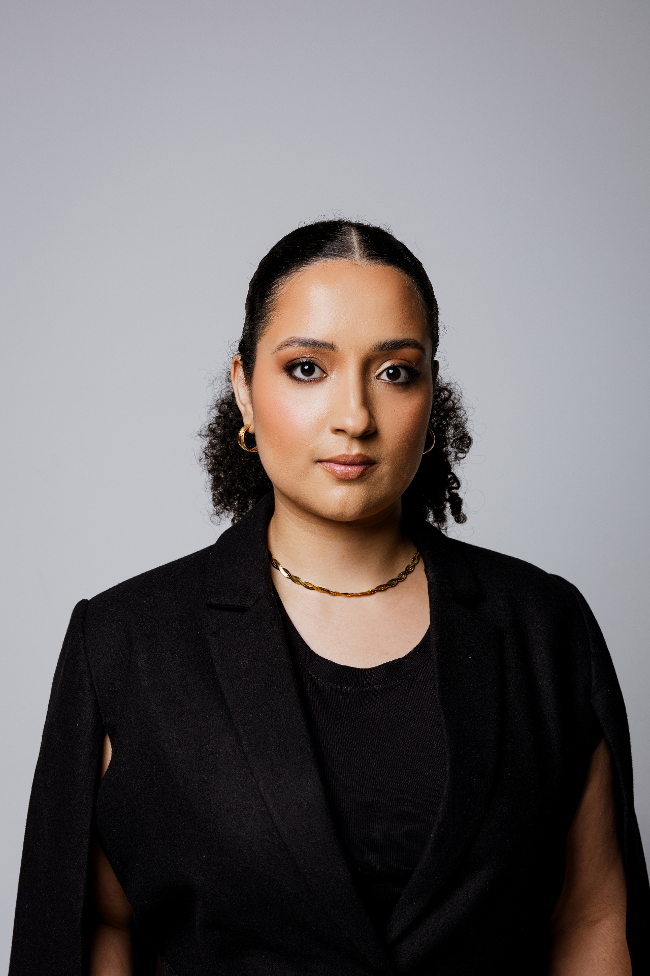 Retrato de Vitória Arêdes — sócia-fundadora do AMM Advogados